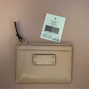 Kate Spade NWT light pink card case with zipper